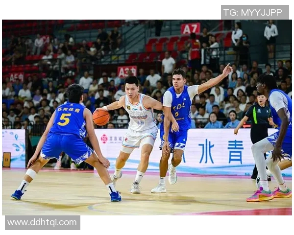 中国篮球全明星友谊赛盛况空前球星云集激情碰撞点燃篮球热情